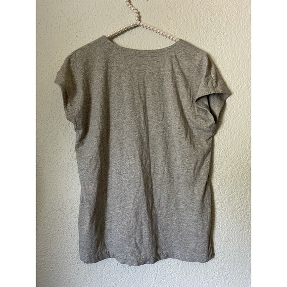 J.Crew V-Neck‎ Embroidered Tee Small - Picture 3 of 4